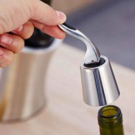 Visokokakovostni zapirač za vino