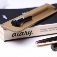 Etui za pisalo iz pravega usnja