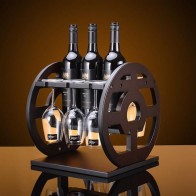 Antično stojalo za vino