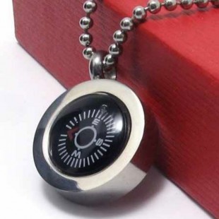 Moška verižica kompas