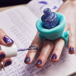 Tweexy - ultimativni držalec laka za nohte